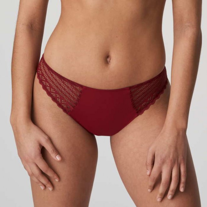 eservices_primadonna_twist-lingerie-briefs-east_end-0541930-red-0_3543150