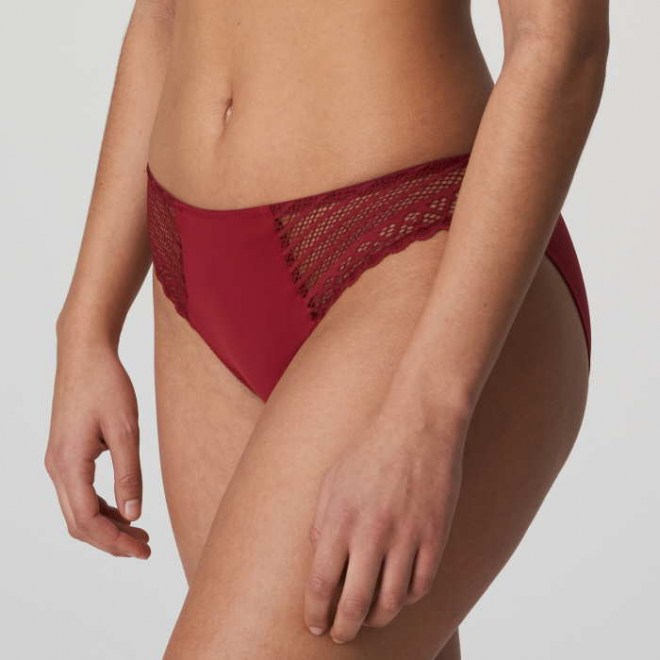 eservices_primadonna_twist-lingerie-briefs-east_end-0541930-red-2_3543151