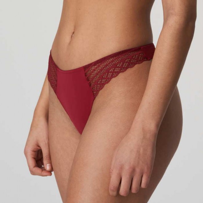 eservices_primadonna_twist-lingerie-thong-east_end-0641930-red-2_3543397